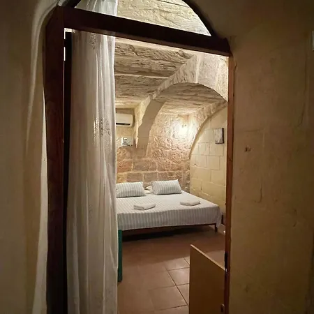 400yr In Gozo - Separate Landhuis Xagħra