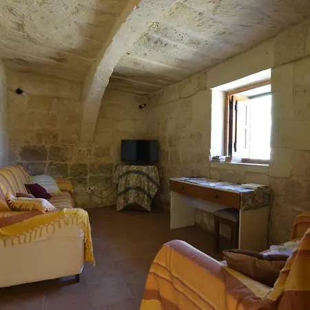 Landhuis 400yr In Gozo - Separate