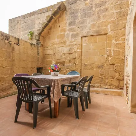 Landhuis 400yr In Gozo - Separate