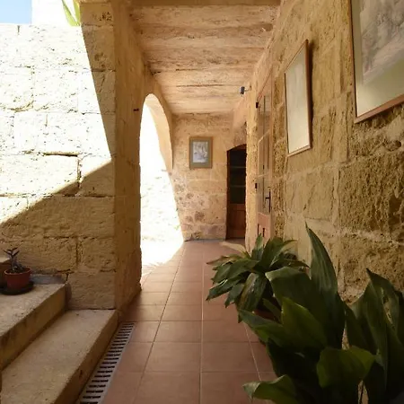 Casa de Campo 400yr In Gozo - Separate Xagħra