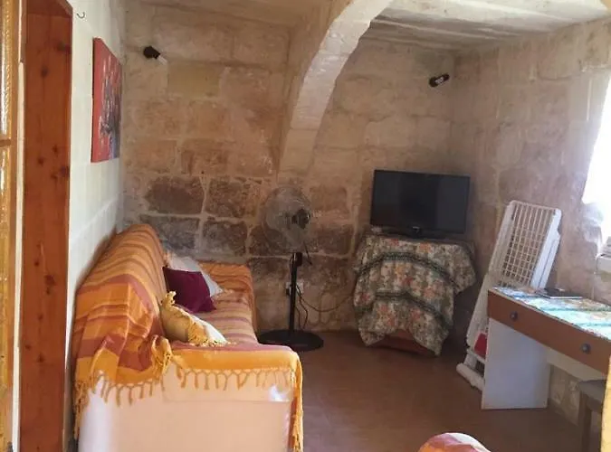 400yr In Gozo - Separate *